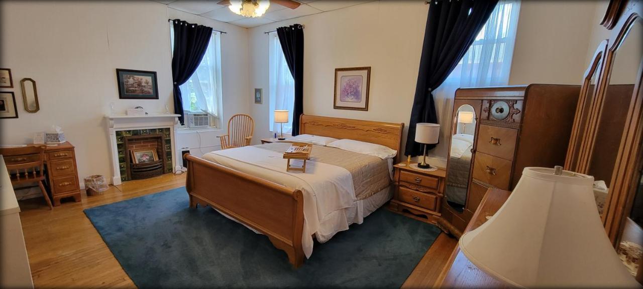 Inn At The Agora Луистън Екстериор снимка